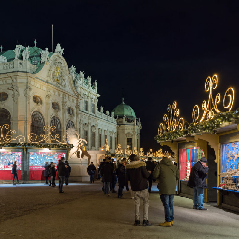 Belvedere Christmas Village (Romance)