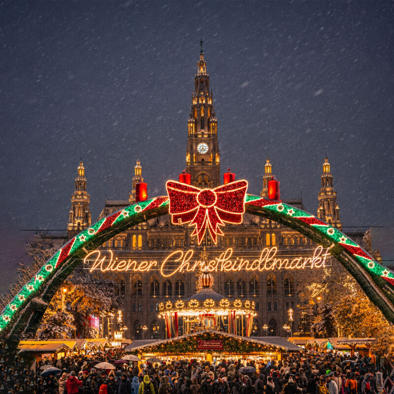 Rathausplatz Christkindlmarkt (Spectacle)