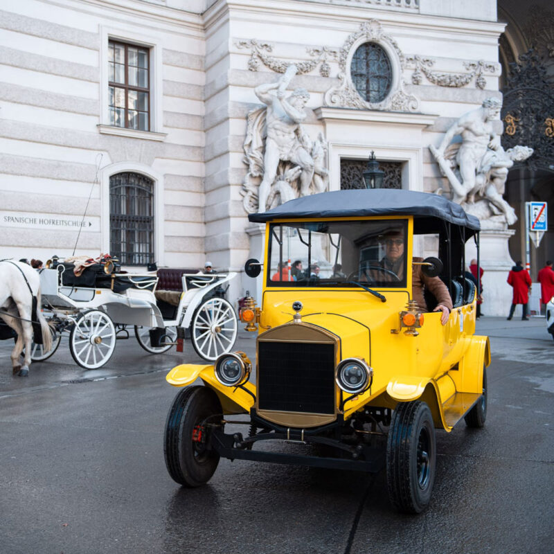 Vintage Electric Car Vienna Sightseeing Tours (Libra Tours)