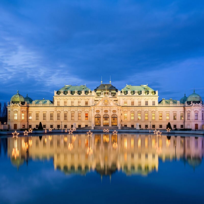 A Neighbourhood Walk Through Vienna's Inner Districts